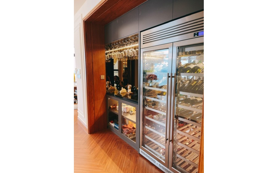 BÁN CĂN GÓC SUN THỤY KHUÊ - ĐÃ GHÉP THÔNG SÀN, 215M2, FULL NỘI THẤT CHUẨN 5* 100% NK CHÂU ÂU, 46 TỶ.
